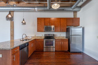 Chicago Street Lofts in Milwaukee, WI - Foto de edificio - Interior Photo