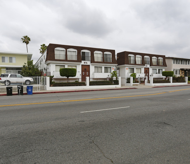 Crenshaw Wilshire Apartments in Los Angeles, CA - Building Photo - Building Photo