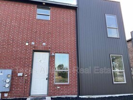 3621 Valley Vista Dr in Hurst, TX - Building Photo