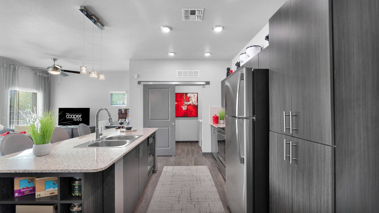 The Cooper 202 in Chandler, AZ - Foto de edificio