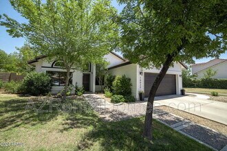 16023 N 48th Pl in Scottsdale, AZ - Building Photo - Building Photo