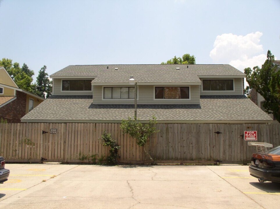 8216 Governor Dr in Baton Rouge, LA - Building Photo