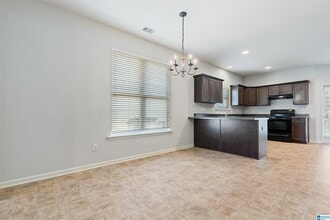 1097 Savannah Ln in Calera, AL - Building Photo - Building Photo