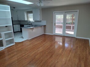 1533 Woodgate Way in Tallahassee, FL - Building Photo - Building Photo