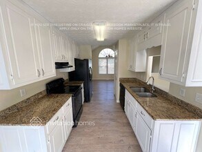 10 Brookstone Ct in Covington, GA - Foto de edificio - Building Photo