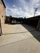 Winthrop in Alhambra, CA - Building Photo - Building Photo