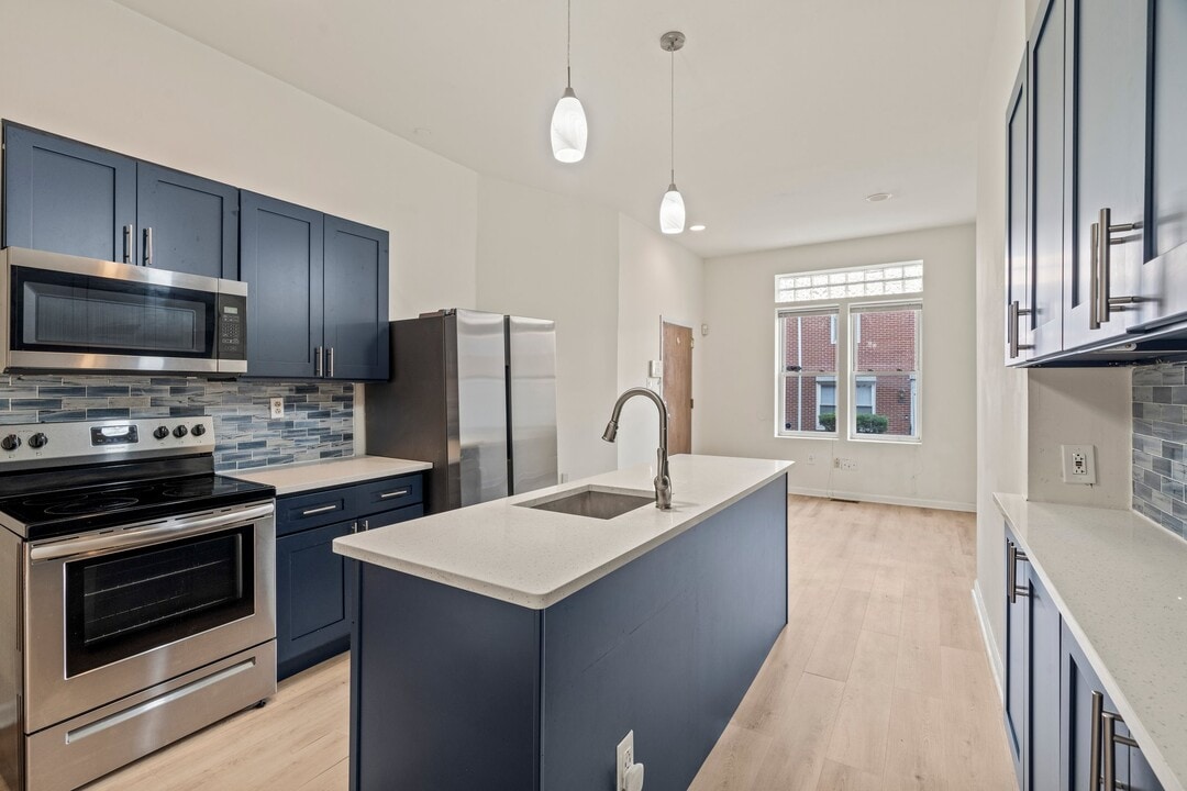 1533 N Bouvier St, Unit A in Philadelphia, PA - Building Photo