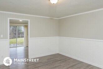 397 Twin Valley Dr in Clemmons, NC - Building Photo - Building Photo