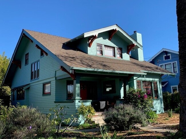 634 Walnut Ave in Santa Cruz, CA - Building Photo - Building Photo