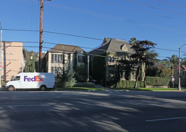 4037-4041 Los Feliz Blvd in Los Angeles, CA - Building Photo - Building Photo