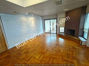 2812 E Sierra Vista Rd in Tucson, AZ - Building Photo - Building Photo