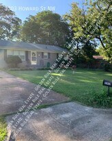 3303 Howard St NW in Huntsville, AL - Building Photo