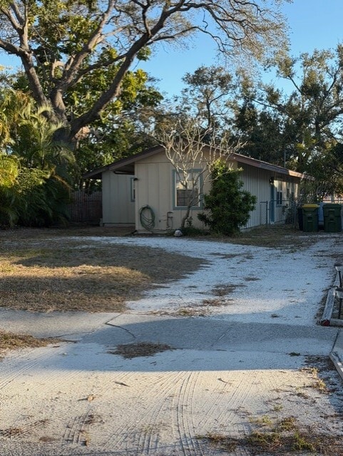 2470 Browning St in Sarasota, FL - Building Photo - Building Photo