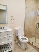 3944 Vista Ct in Glendale, CA - Building Photo - Building Photo