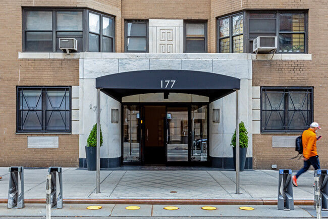 177 E 77th St in New York, NY - Building Photo - Building Photo