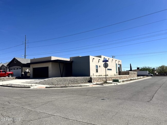 12966 Terrington Ave in El Paso, TX - Building Photo - Building Photo