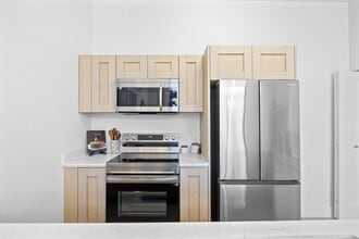 Cauley Residences in Miami, FL - Building Photo - Building Photo