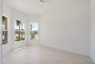 10724 Northbrook Cir in Palm Beach Gardens, FL - Building Photo - Building Photo