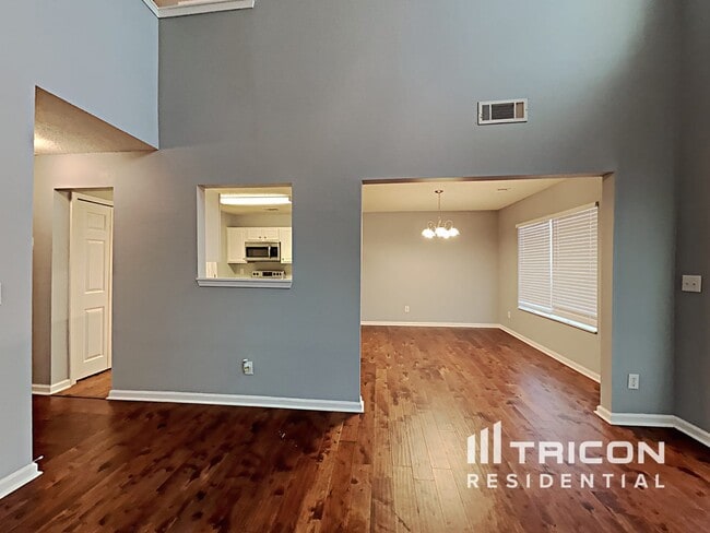 4151 Ravenwood Ct in Union City, GA - Building Photo - Building Photo