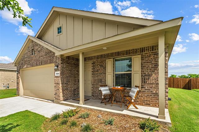 1604 Helmoken Falls Dr in Anna, TX - Building Photo