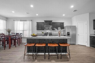 8916 Old Rawhide Ln in Fort Worth, TX - Building Photo - Building Photo