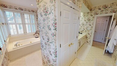 1141 Dilworth Crescent Row in Charlotte, NC - Building Photo - Building Photo