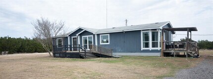 1000 Co Rd 201 in Liberty Hill, TX - Building Photo - Building Photo