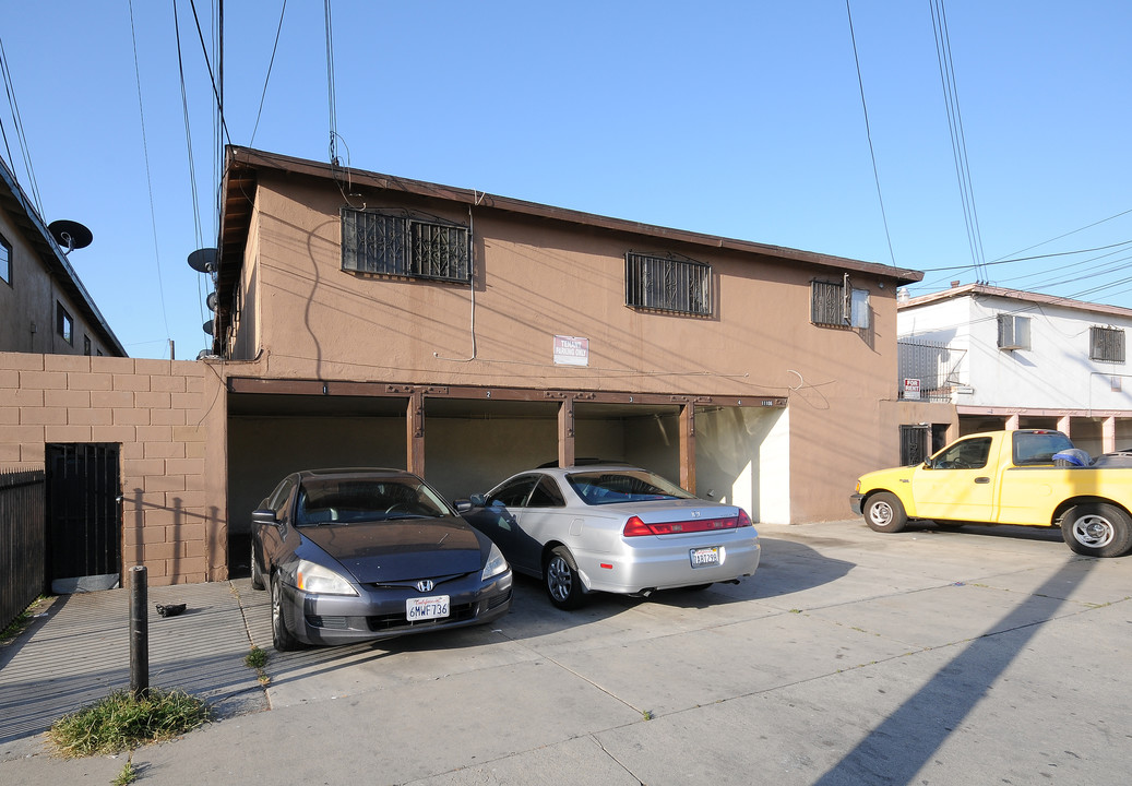 11106 E Bonwood Rd in El Monte, CA - Building Photo