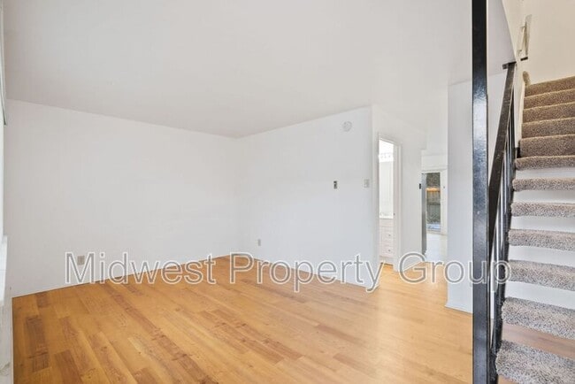 7409 Hazelcrest Dr in Hazelwood, MO - Building Photo - Building Photo