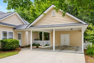 142 Cherryfield Ln in Richmond Hill, GA - Building Photo - Building Photo