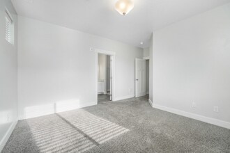 336 750 N in Vineyard, UT - Building Photo - Building Photo
