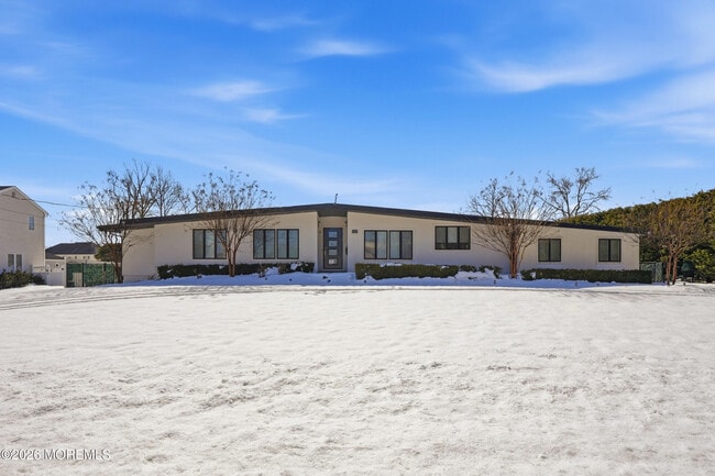 property at 107 Grant Ave