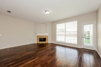2325 Cimmaron Dr in Plano, TX - Building Photo - Building Photo