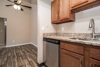 The Shore Club in Huron, OH - Building Photo - Building Photo