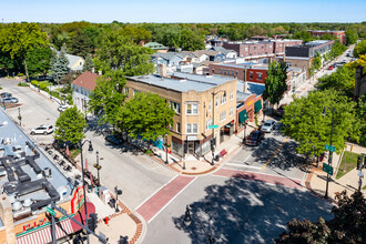 8056 Lincoln Ave in Skokie, IL - Building Photo - Building Photo