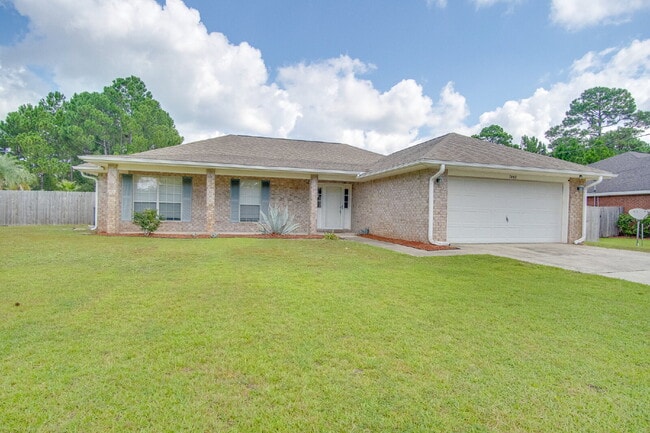 7442 Treasure St in Navarre, FL - Building Photo - Building Photo