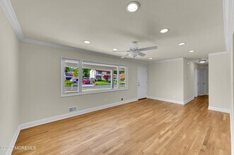 895 Raleigh Dr in Toms River, NJ - Building Photo - Building Photo