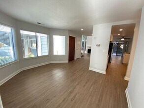 492 Vía Royal in Walnut Creek, CA - Building Photo - Building Photo