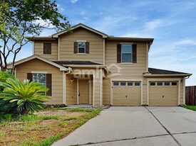 4006 Carmel Ridge Way in Pasadena, TX - Building Photo