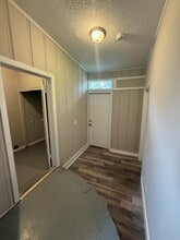 913 Daniel Cir in Birmingham, AL - Building Photo - Building Photo