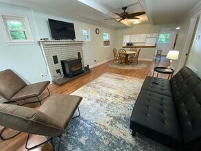 101 Memorial Park Dr in Black Mountain, NC - Building Photo - Building Photo