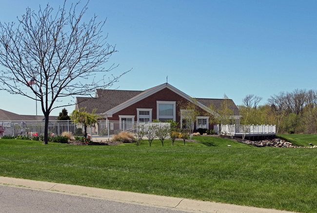 Village at Edson Creek in Vermilion, OH - Building Photo - Building Photo