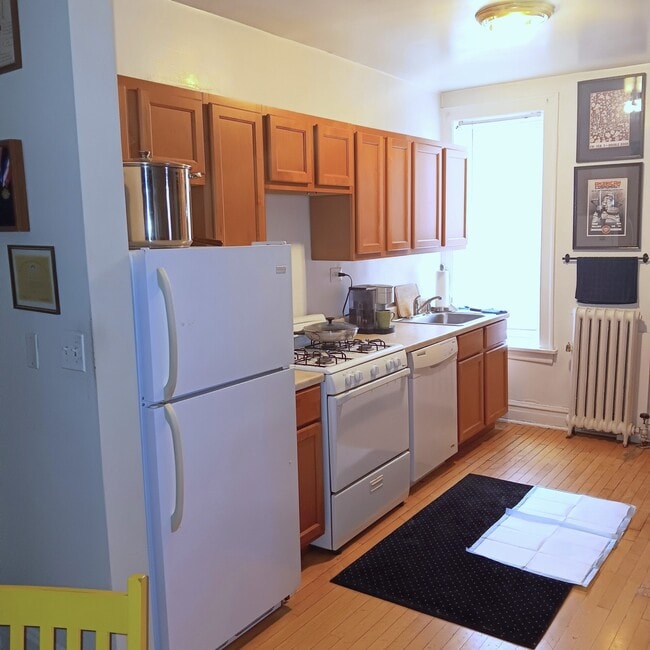 910 Green Bay Rd, Unit 918-3A in Winnetka, IL - Building Photo - Building Photo