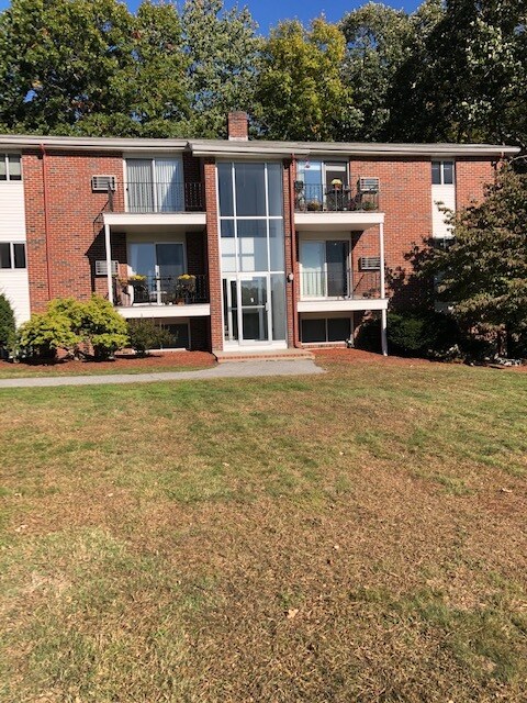 121 Great Rd