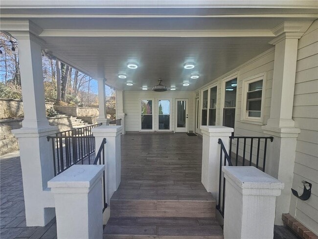 526 Coopers Pond Dr in Lawrenceville, GA - Building Photo - Building Photo