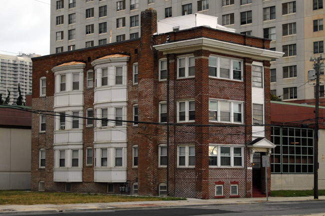 315 Oriental Ave in Atlantic City, NJ - Building Photo - Building Photo