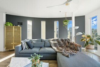 200 2nd St in Oakland, CA - Building Photo - Building Photo