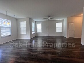 117 Sugaree Dr in Moncks Corner, SC - Building Photo - Building Photo