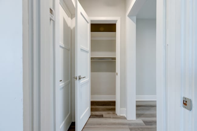 3310 W 15th St, Unit 3310 in Los Angeles, CA - Building Photo - Building Photo