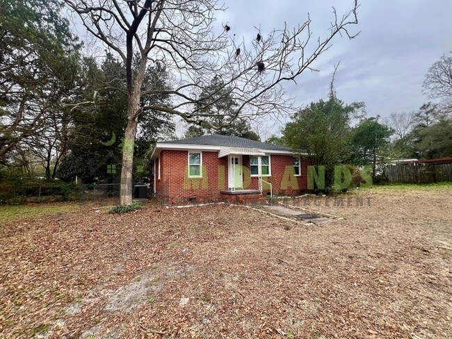 1348 Ramblin Rd in West Columbia, SC - Building Photo - Building Photo